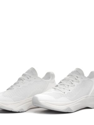 KOMBAT PERFORMANCE 2 PRO - Sport Shoes - Low Cut - Unisex - WHITE